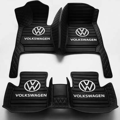 Set premium de covorașe auto din PVC și piele: protecție completă, rezistente la apă și perfecte pentru orice sezon – set complet față + spate.